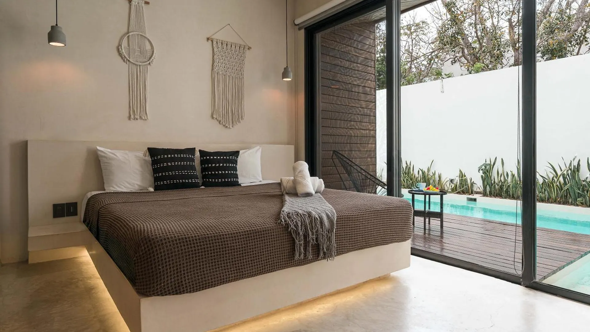 Waterhouse Deluxe Villa Private Pool 10 Pax Tulum Mexico